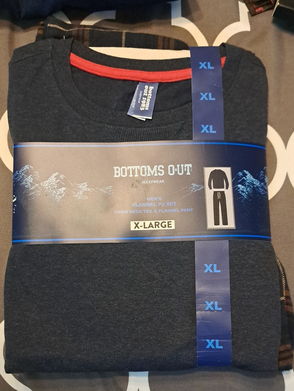 Men's Crew Neck Tee & Flannel Pant Pajama Set - X-Large)